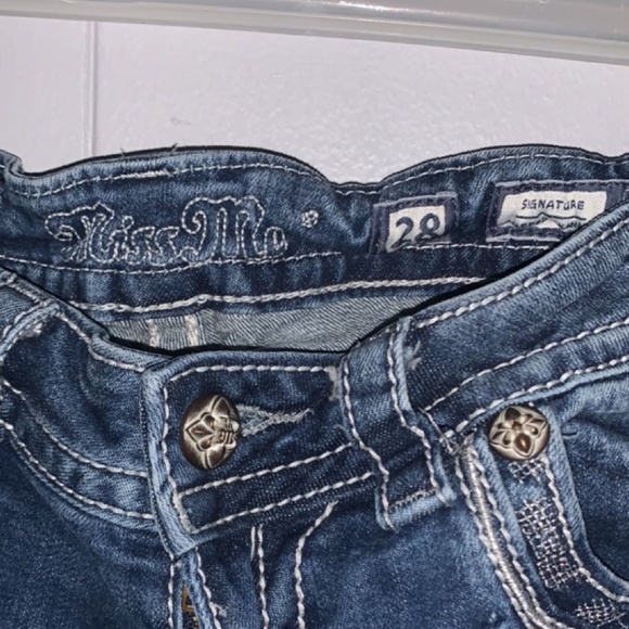 miss me jean shorts - Picture 3 of 3